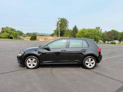 2015 Volkswagen Golf TDI S
