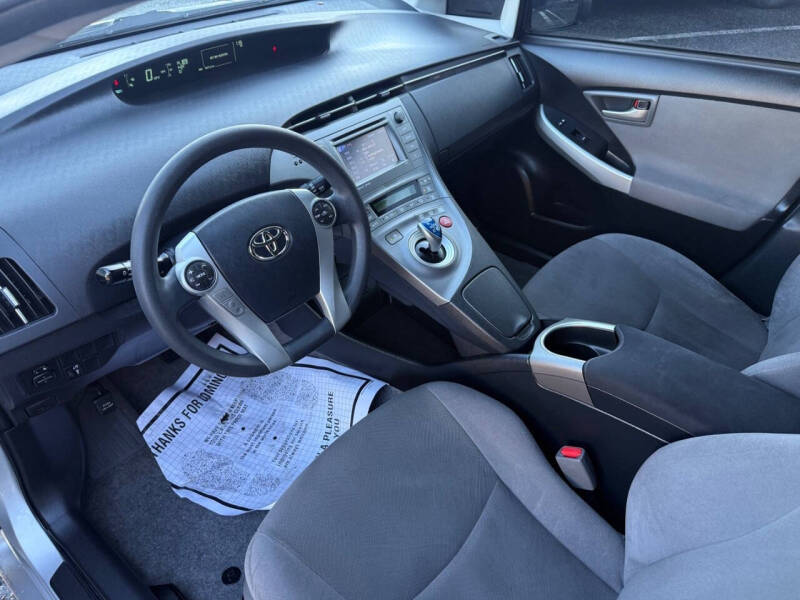 2014 Toyota Prius Three