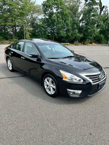 2013 Nissan Altima for sale at Plug Autos in Hackettstown NJ