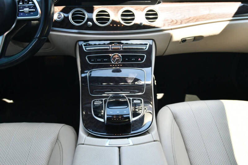 2019 Mercedes-Benz E-Class E 300