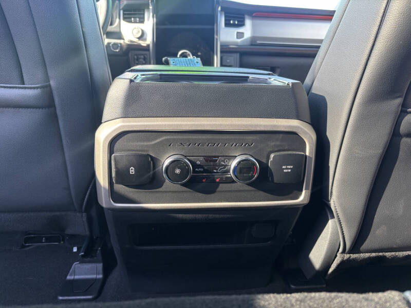 2024 Ford Expedition Timberline