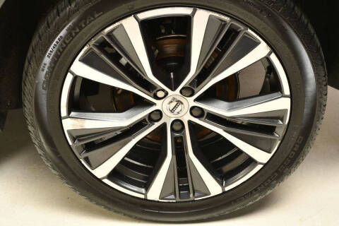 2022 Volvo XC60 B5 Momentum