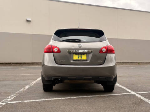 2011 Nissan Rogue S