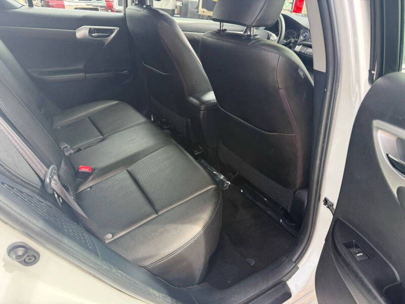 2013 Lexus CT 200h