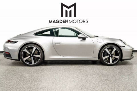 2025 Porsche 911 Carrera