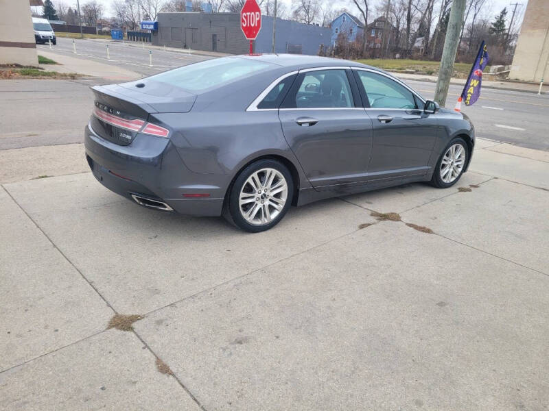 2016 Lincoln MKZ