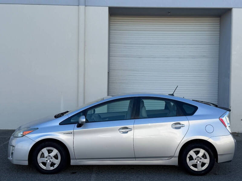 2010 Toyota Prius II