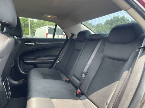 2020 Chrysler 300 Touring