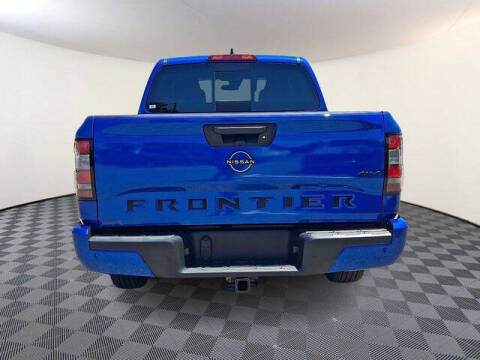 2026 Nissan Frontier SV