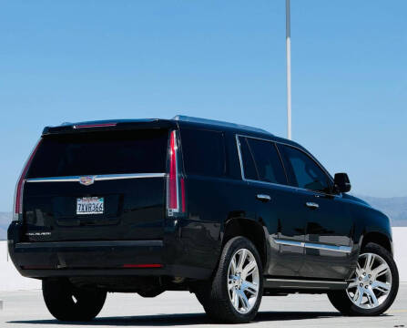 2017 Cadillac Escalade Premium Luxury