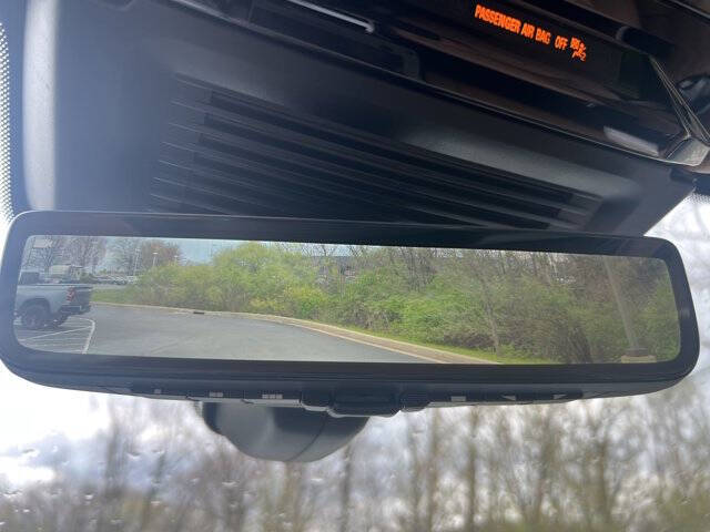 2025 Land Rover Range Rover P530 SE