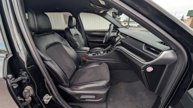 2024 Jeep Grand Cherokee L Altitude