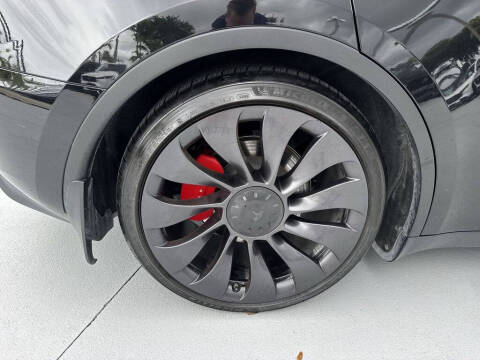 2023 Tesla Model Y Performance