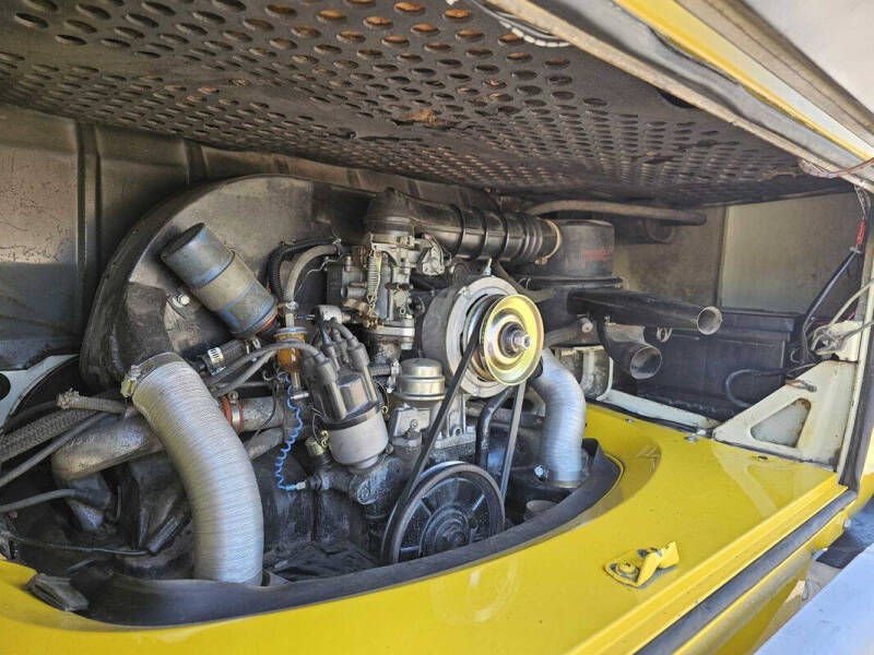 1971 Volkswagen Camper Bus