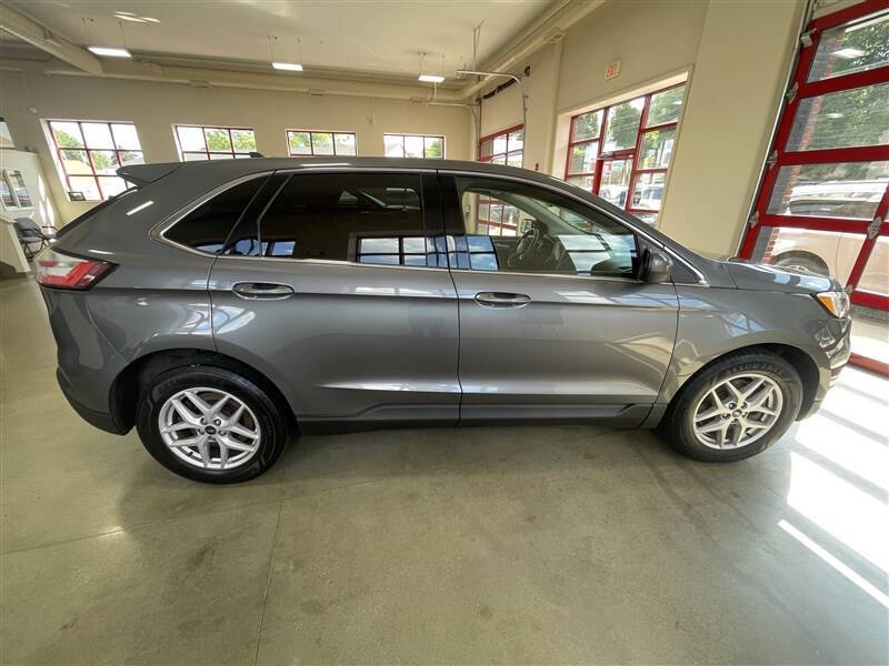 2021 Ford Edge SEL