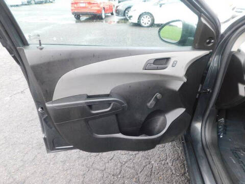 2017 Chevrolet Sonic LS Auto