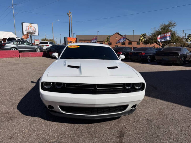 2021 Dodge Challenger SXT