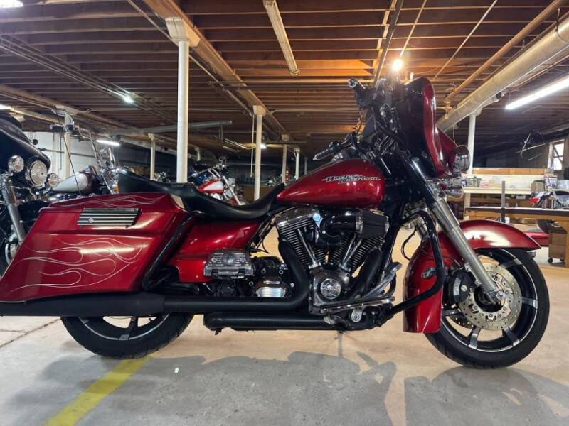 2012 Harley-Davidson Flhx103