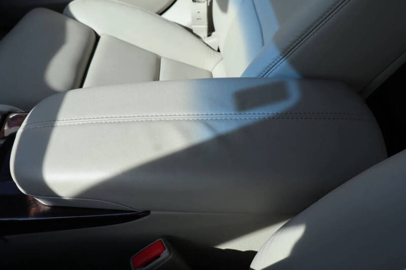 2014 Cadillac XTS Luxury Collection