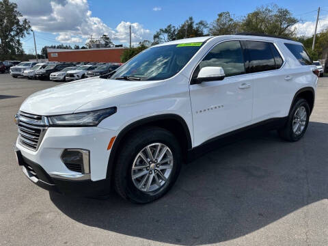 2022 Chevrolet Traverse LT Cloth