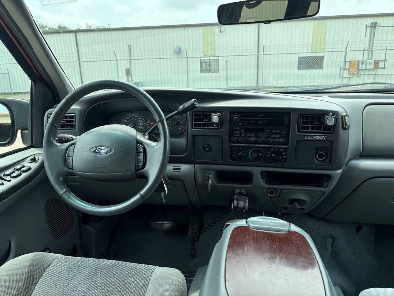2002 Ford Excursion XLT
