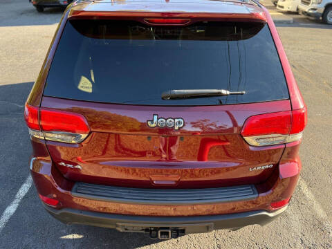2017 Jeep Grand Cherokee Laredo