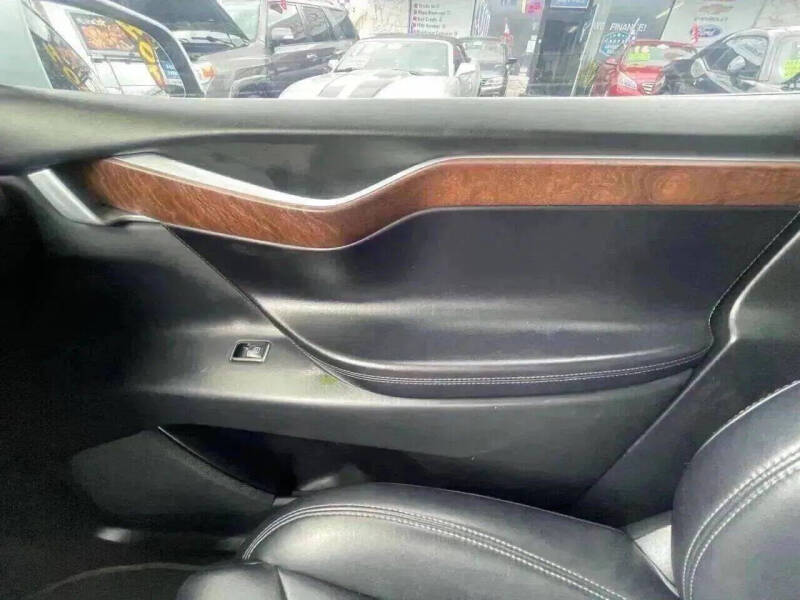 2017 Tesla Model X 75D