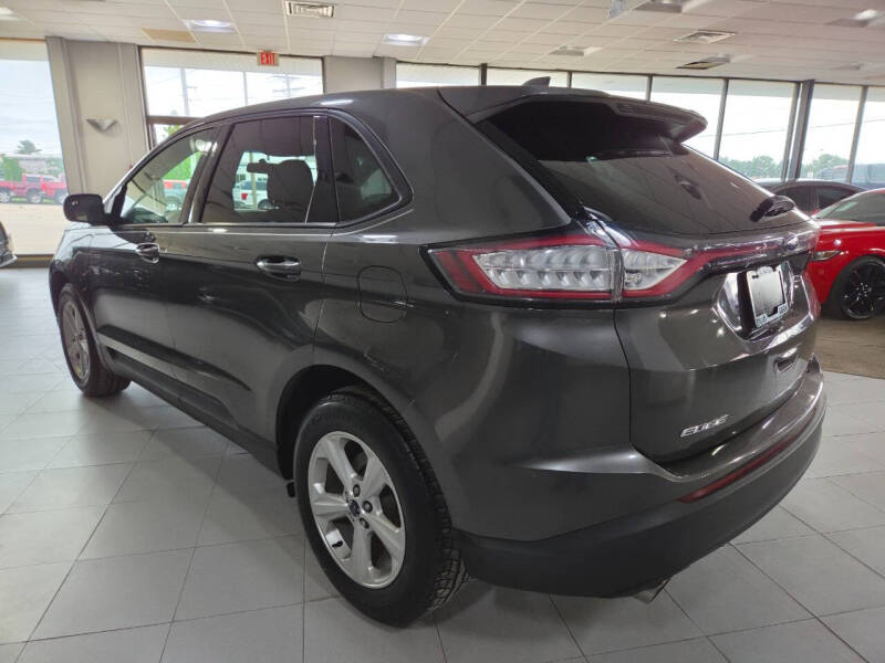 2016 Ford Edge SE