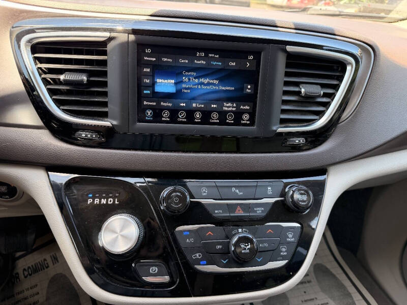 2018 Chrysler Pacifica Touring L