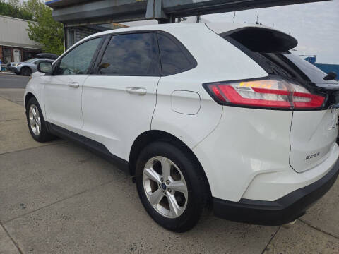 2019 Ford Edge SE