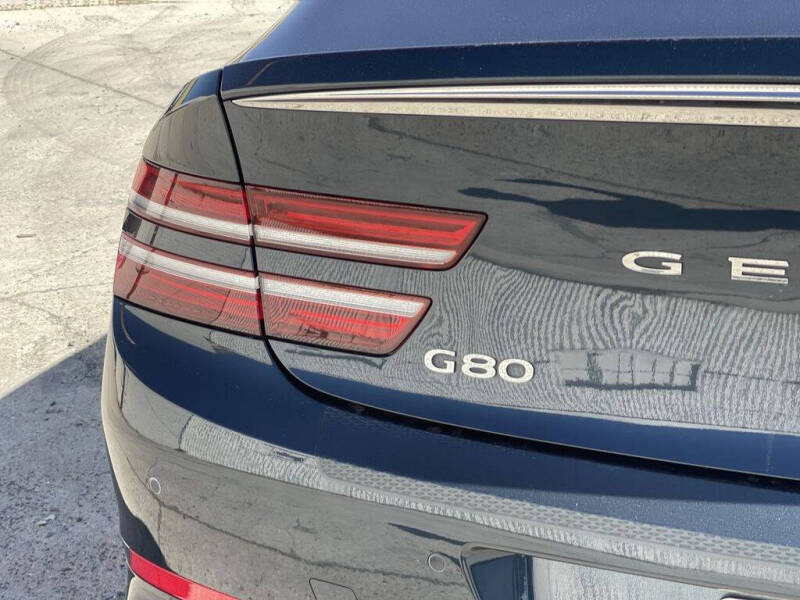 2021 Genesis G80