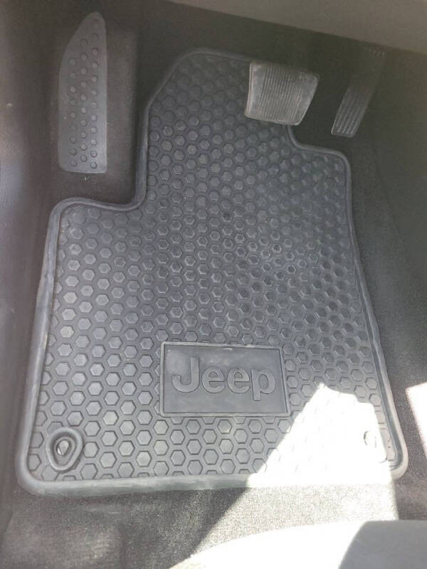 2015 Jeep Cherokee Altitude