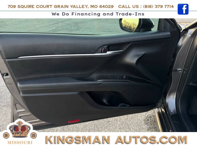 2023 Toyota Camry Hybrid SE