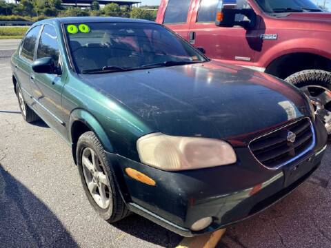 2000 Nissan Maxima for sale at Lot Dealz in Rockledge FL