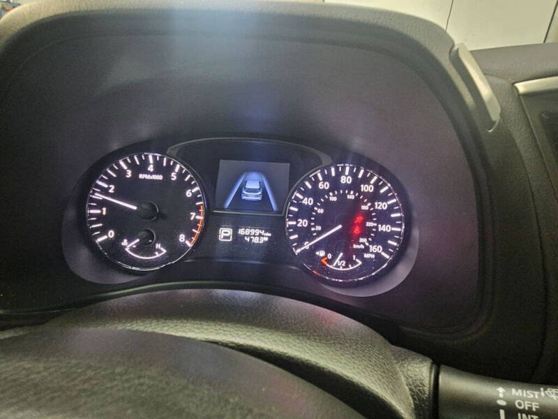2014 Nissan Pathfinder S
