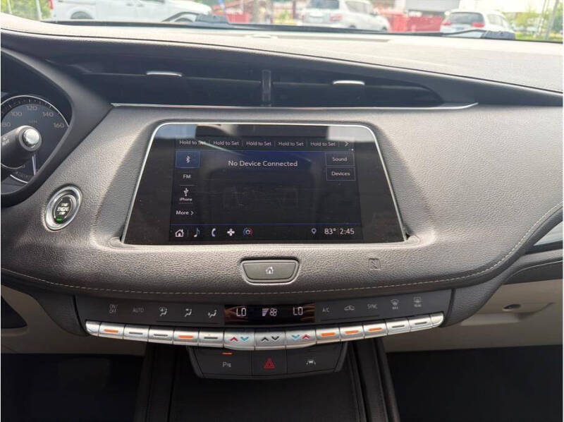 2019 Cadillac XT4 Premium Luxury