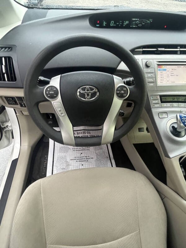 2013 Toyota Prius Two