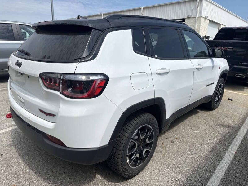 2025 Jeep Compass Trailhawk