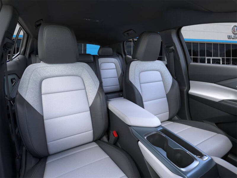 2026 Chevrolet Equinox EV LT 2