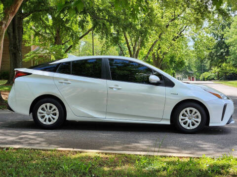 2022 Toyota Prius LE
