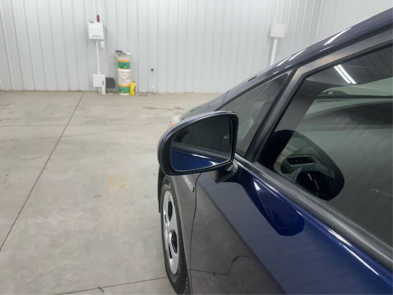 2014 Toyota Prius Two