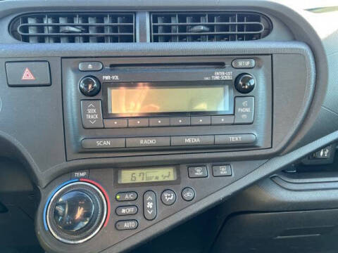 2012 Toyota Prius c One