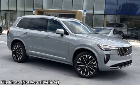 2025 Volvo XC90 B5 Core Bright Theme