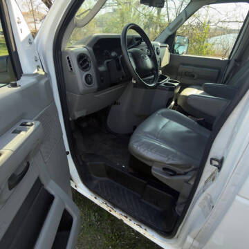 2013 Ford E-Series E-250