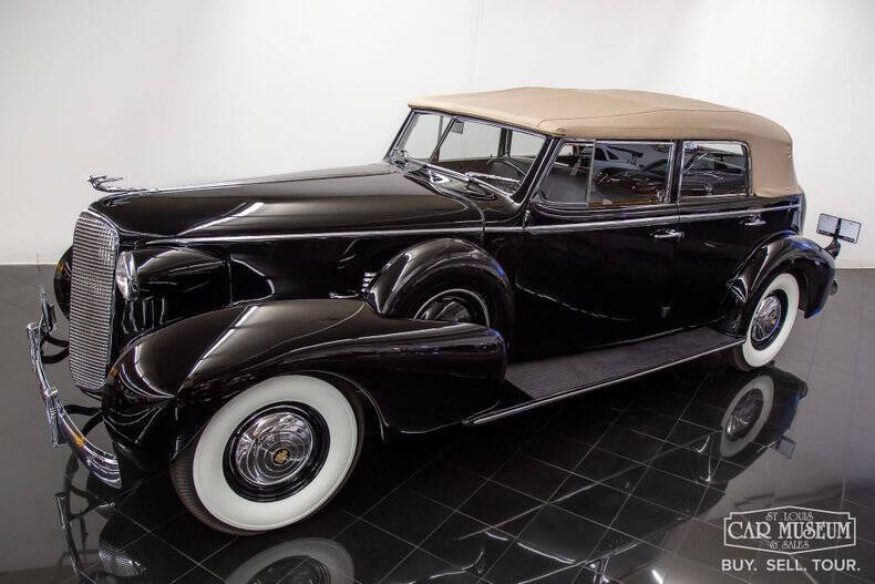1937 Cadillac Series 85