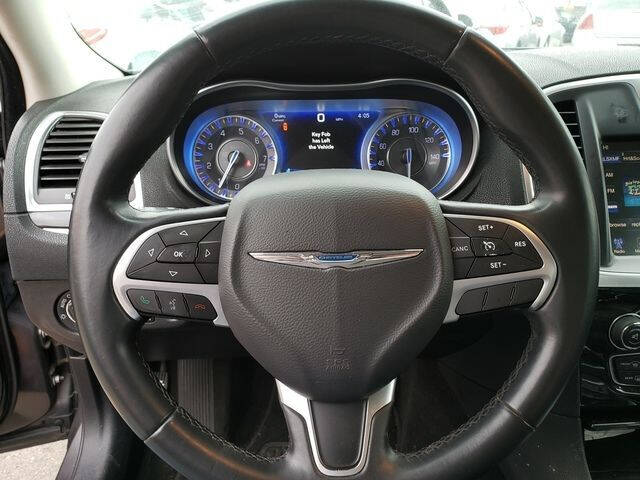 2016 Chrysler 300 Limited Anniversary