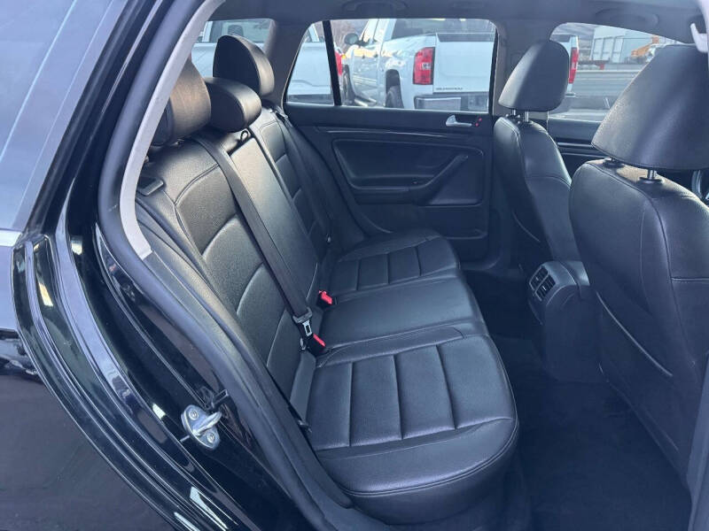 2013 Volkswagen Jetta SportWagen TDI