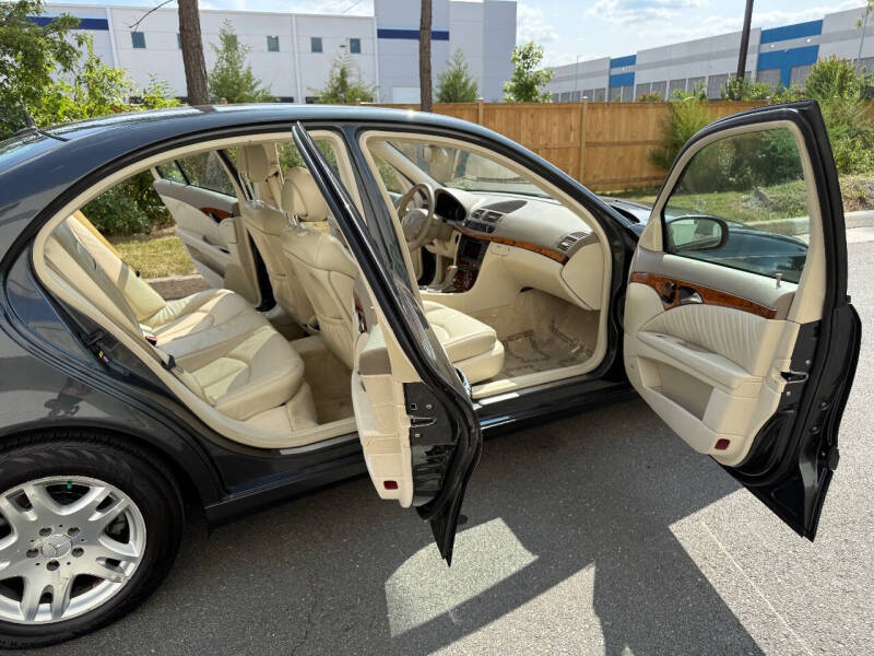 2004 Mercedes-Benz E-Class E 320