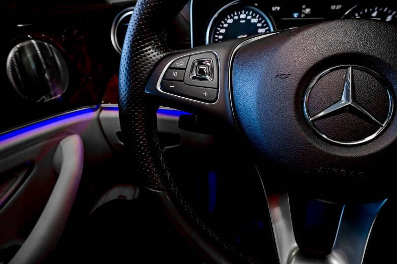 2017 Mercedes-Benz E-Class E 300 4MATIC