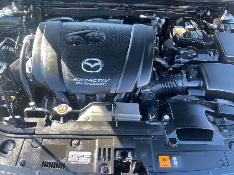 2016 Mazda MAZDA3 s Grand Touring